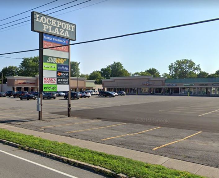 Lockport Plaza FOR LEASE on 312 South Transit Road,
