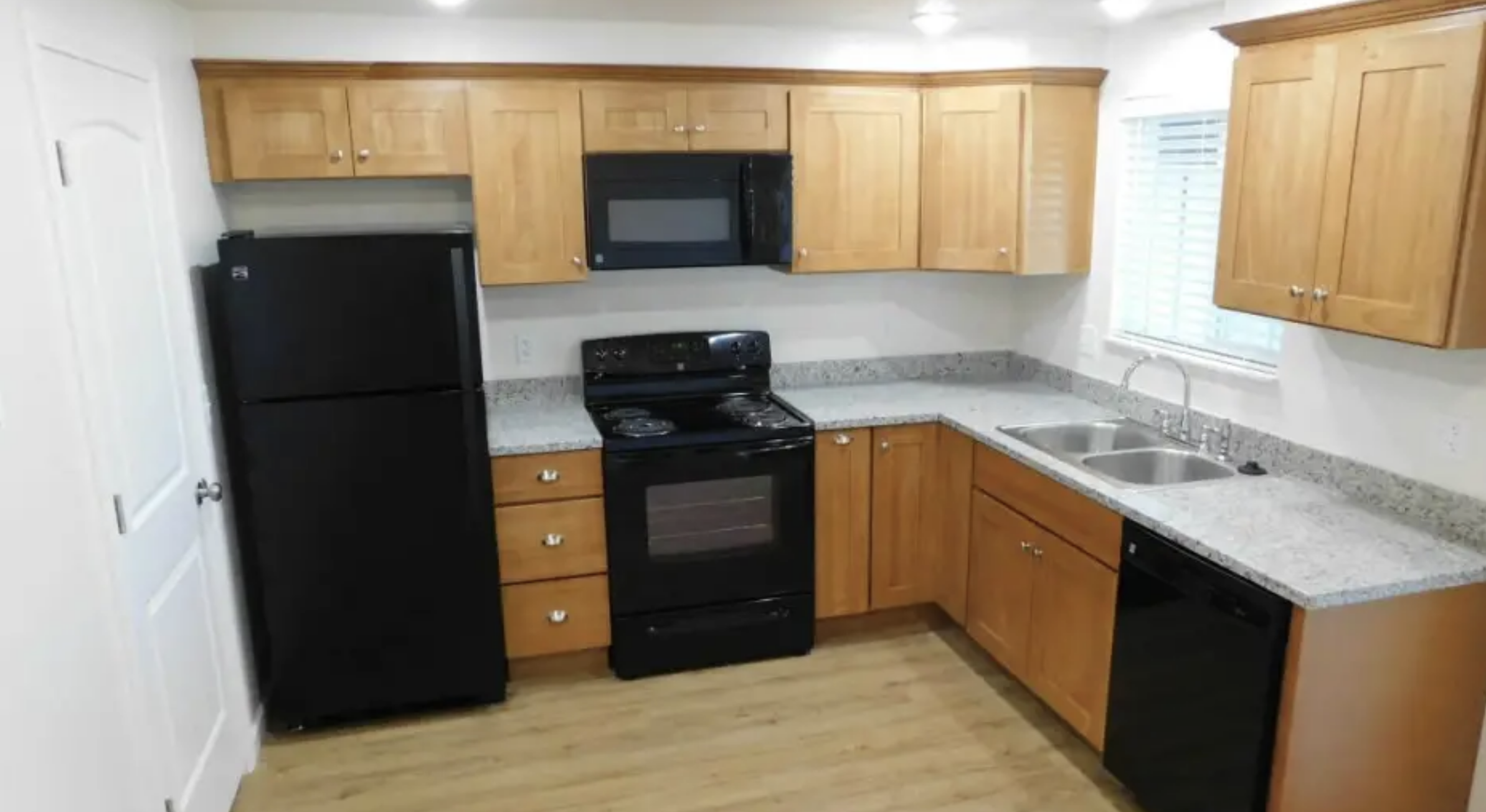 900 S 10th St, Lebanon, OR 97355