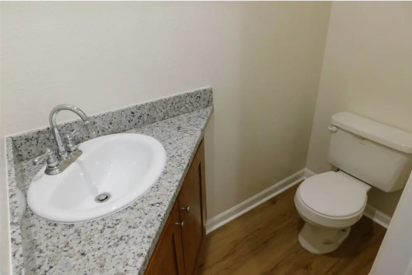 900 S 10th St, Lebanon, OR 97355