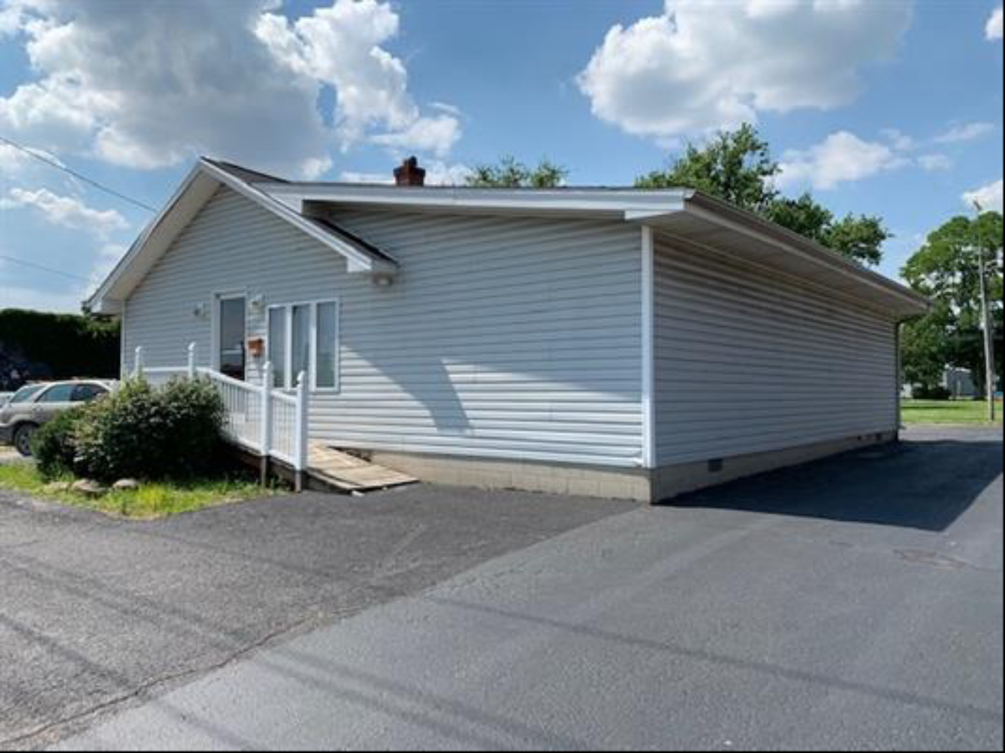 1304 W Broadway Street, 1304 W Broadway Street, Princeton, IN 47670