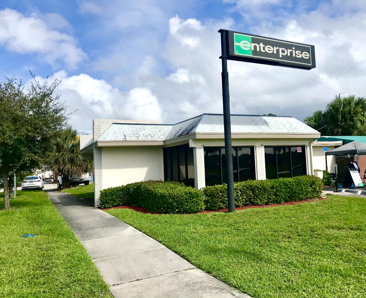 For Sale Former Enterprise RentACar FOR SALE on 330 S. Federal