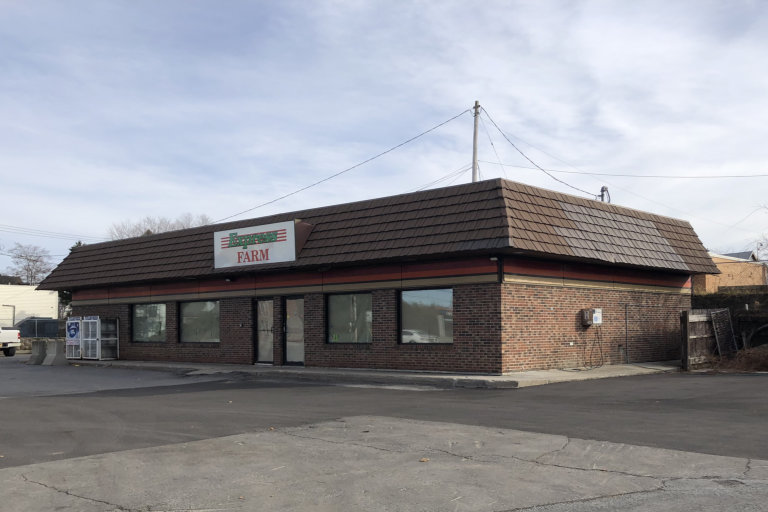 7-11 - Former