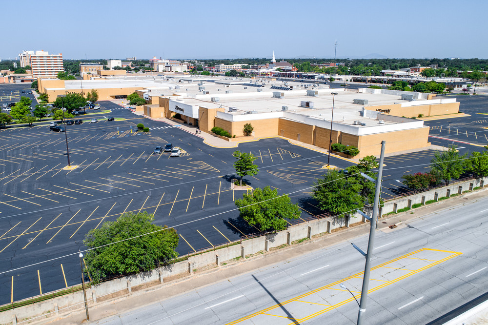 Central Mall