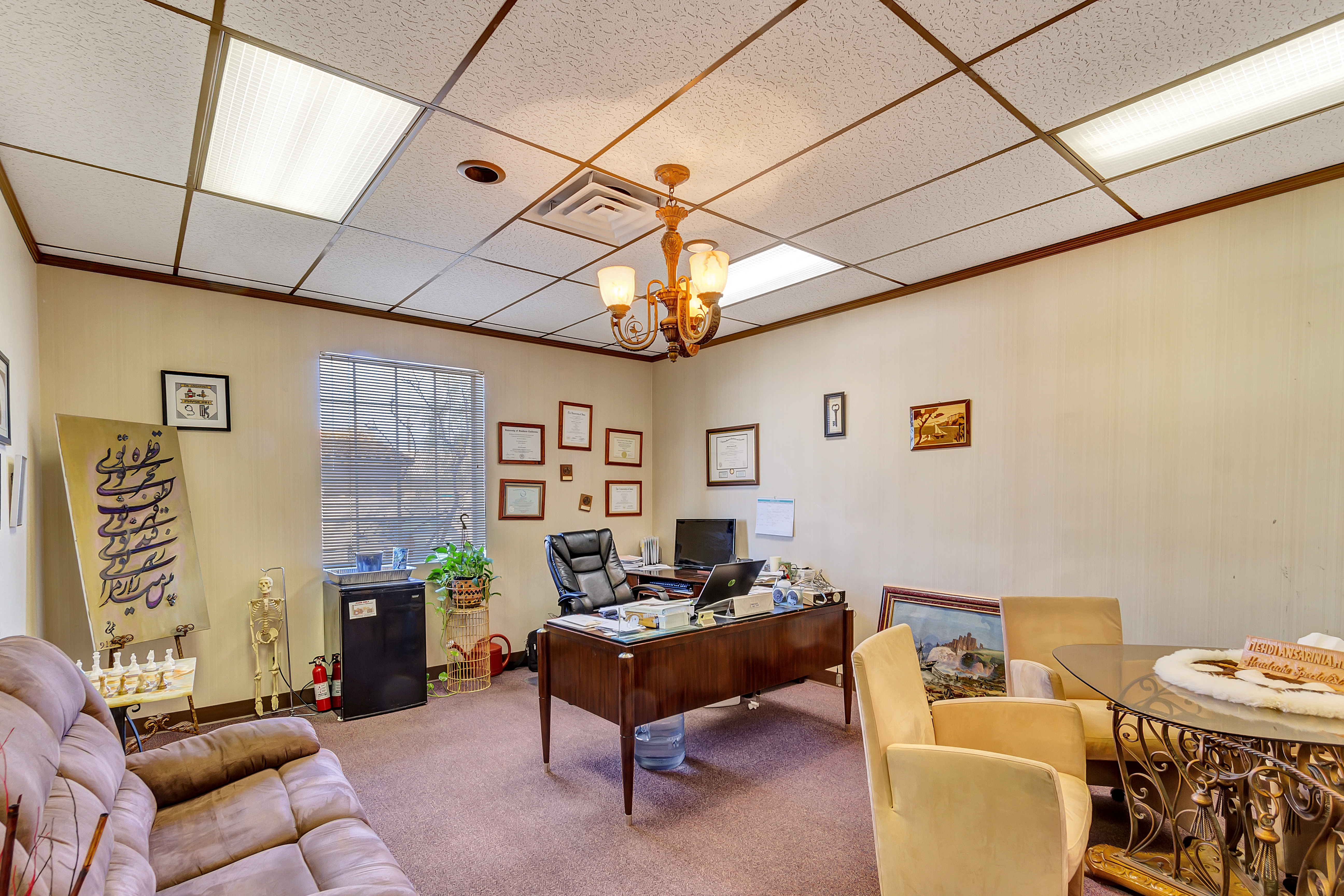 2835 S Jones Blvd, 2835 South Jones Boulevard, Las Vegas, NV 89146