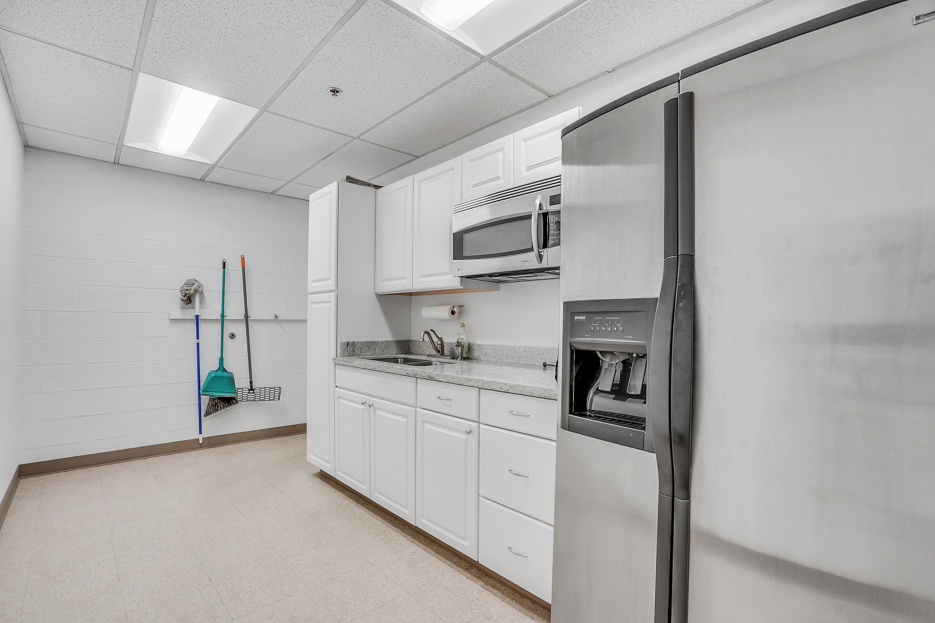 Middlegate Rd, 672 Middlegate Road, Henderson, NV 89011