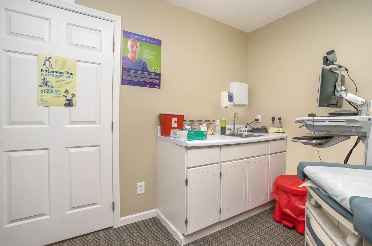 12117 Ocean Hwy, 12117 Ocean Highway, Pawleys Island, SC 29585