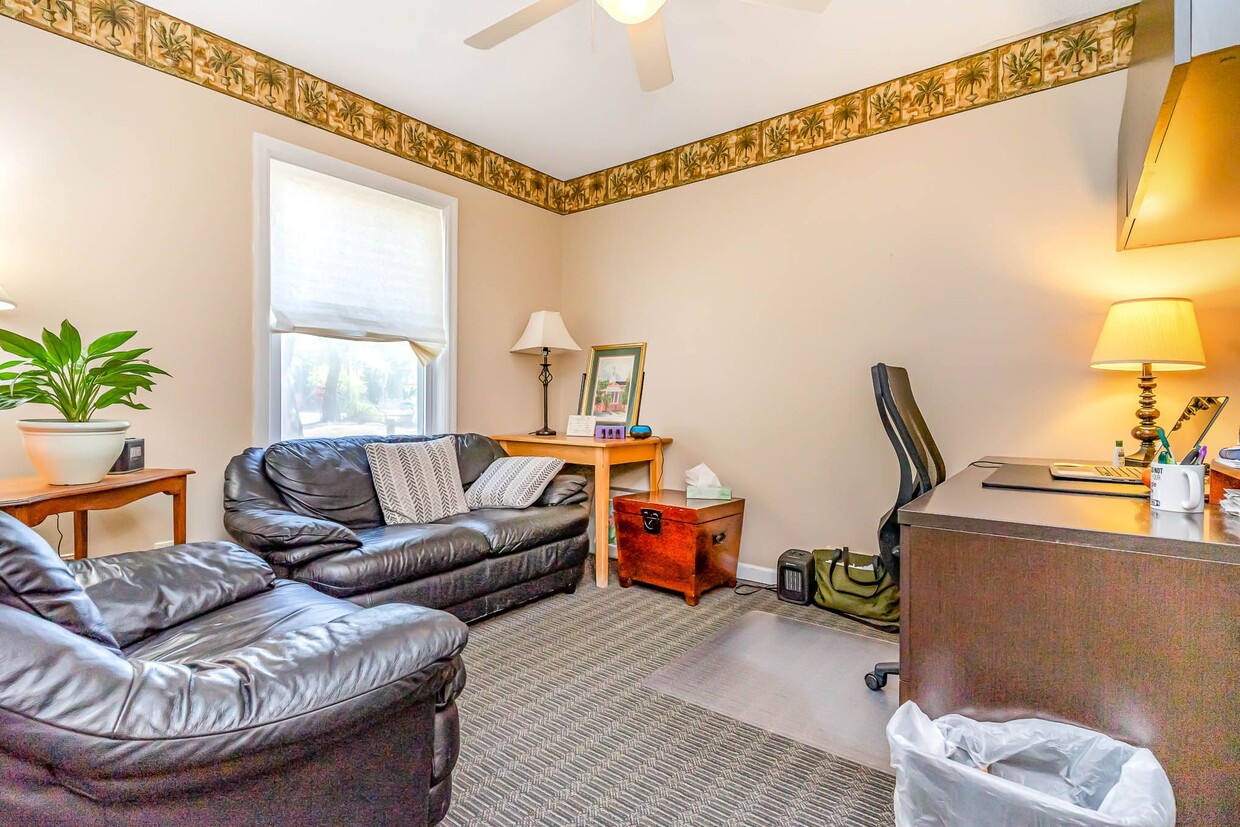 12117 Ocean Hwy, 12117 Ocean Highway, Pawleys Island, SC 29585