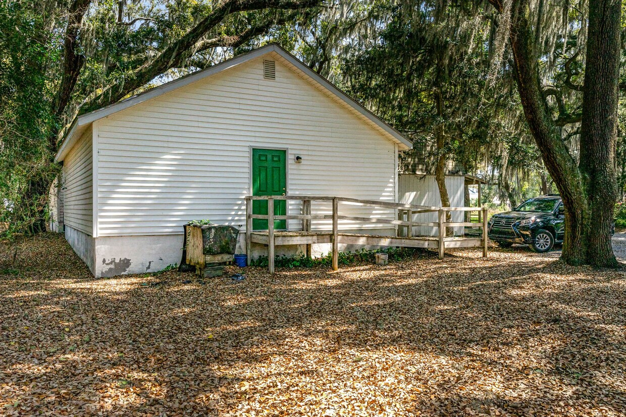 12117 Ocean Hwy, 12117 Ocean Highway, Pawleys Island, SC 29585