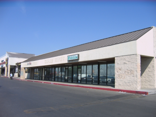 Charleston Square II, 4506 & 4540 E Charleston Blvd, Las Vegas, NV 89104