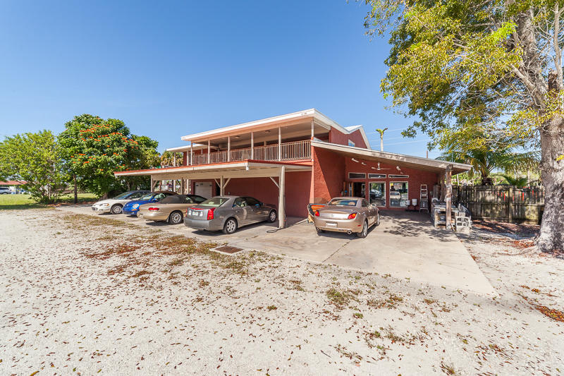 Commercial Building For Sale (PENDING), 17707/711 San Carlos Boulevard, Fort Myers Beach, FL 33931