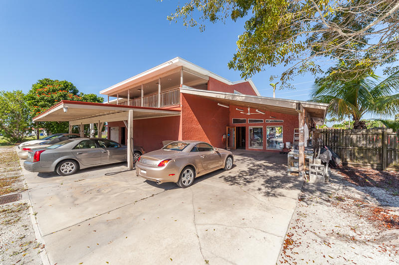 Commercial Building For Sale (PENDING), 17707/711 San Carlos Boulevard, Fort Myers Beach, FL 33931