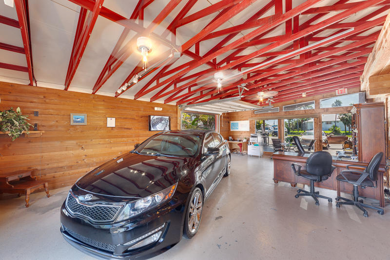 Commercial Building For Sale (PENDING), 17707/711 San Carlos Boulevard, Fort Myers Beach, FL 33931