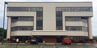 Pine Hollow Professional Building