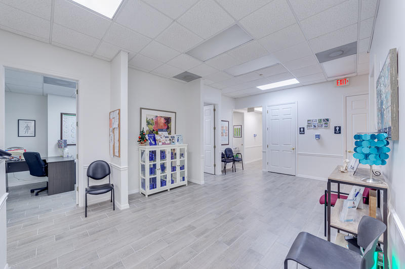 1570 Colonial Blvd, 1570 Colonial Boulevard, Fort Myers, FL 33907