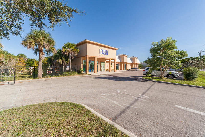 Investment Property | Cap Rate 5.8%, 2107/2119 Santa Barbara Boulevard, Cape Coral, FL 33991
