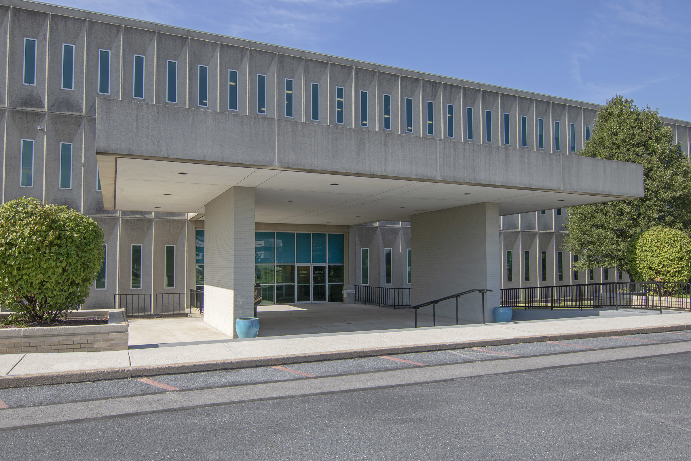 Tecport Office Center