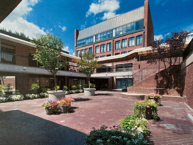 Georgetown Court