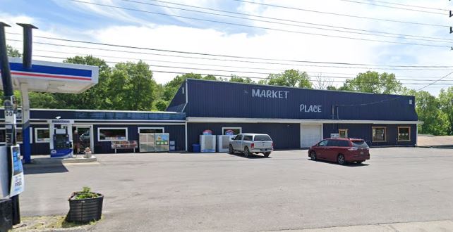 2210 N Huntington Rd, Marion, IN