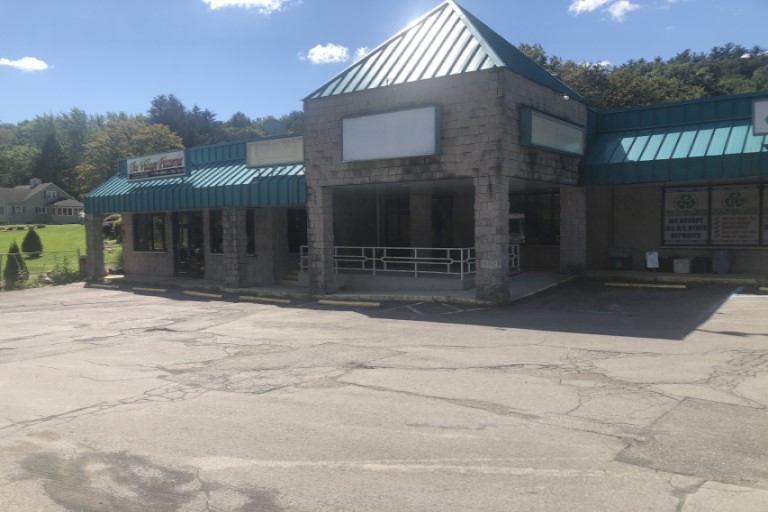 2381 Route 9W, Ravena, NY