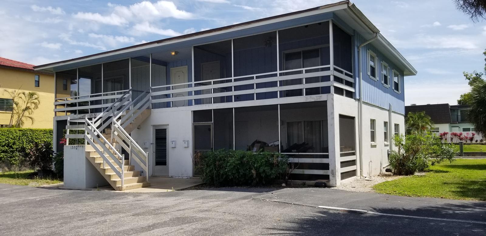 1380 Blue Point Avenue, Naples, FL 34102