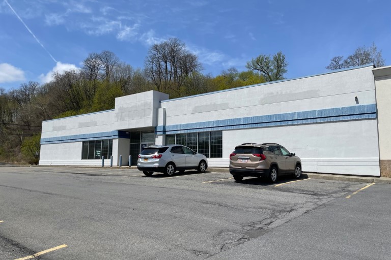 Former Aaron's Furniture