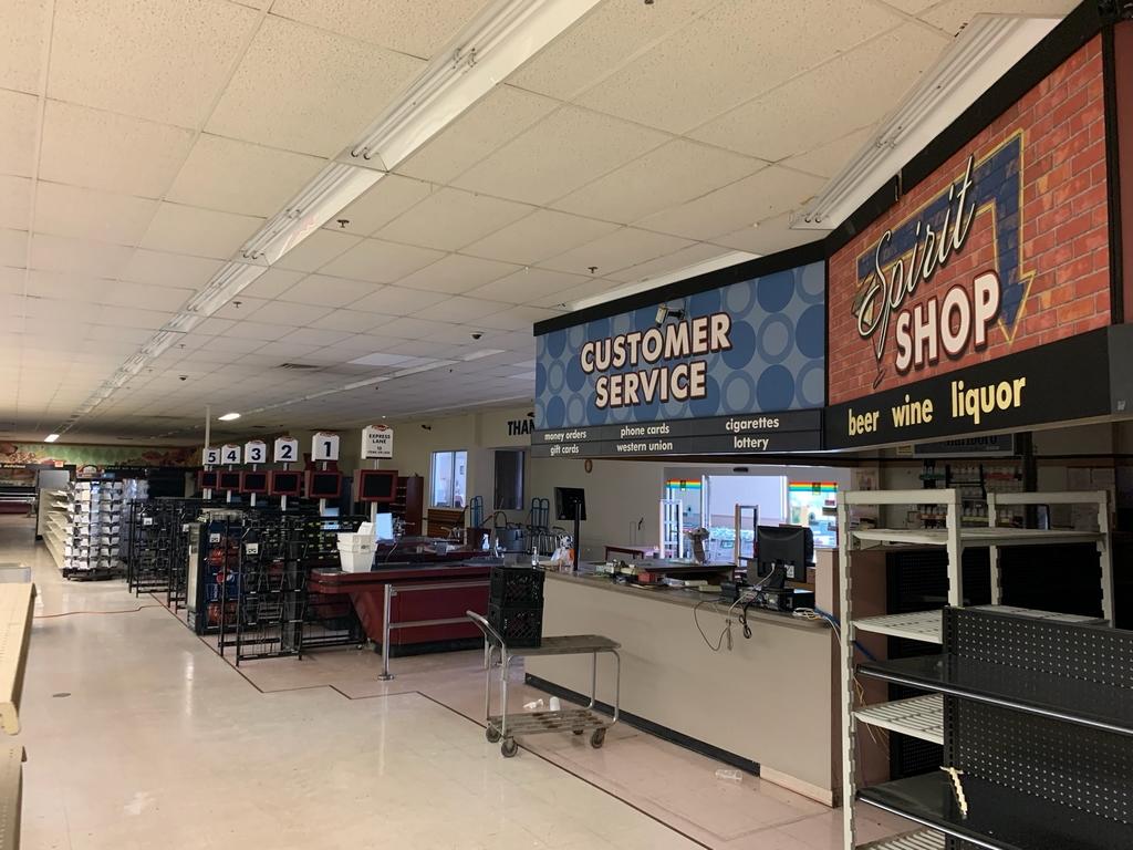 通販 激安 on SALE FOR Grocery Wisted's Former 21775 Highway Grant W. 帽子