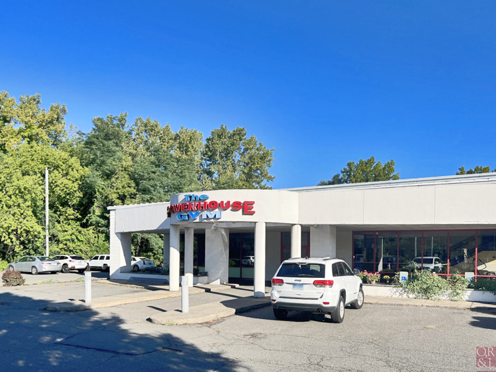 17,928 SF Retail Space