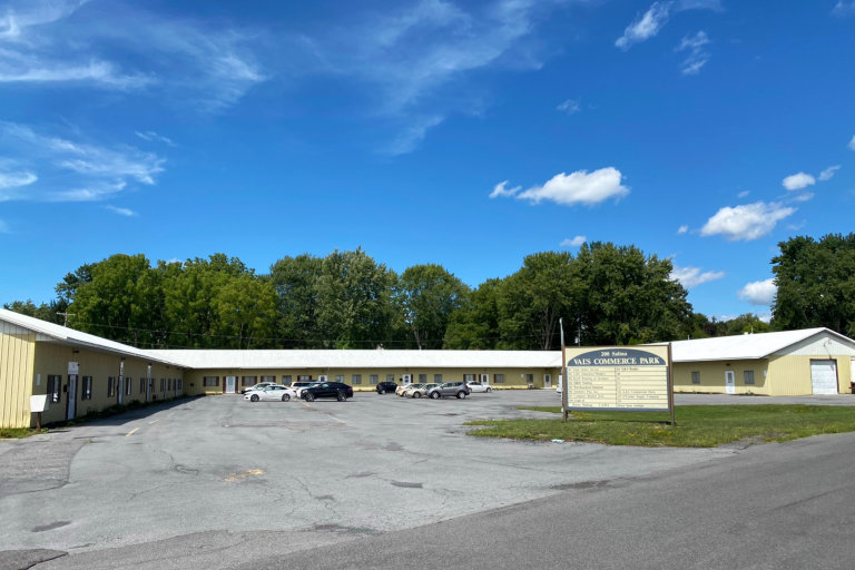 Vals Commerce Park