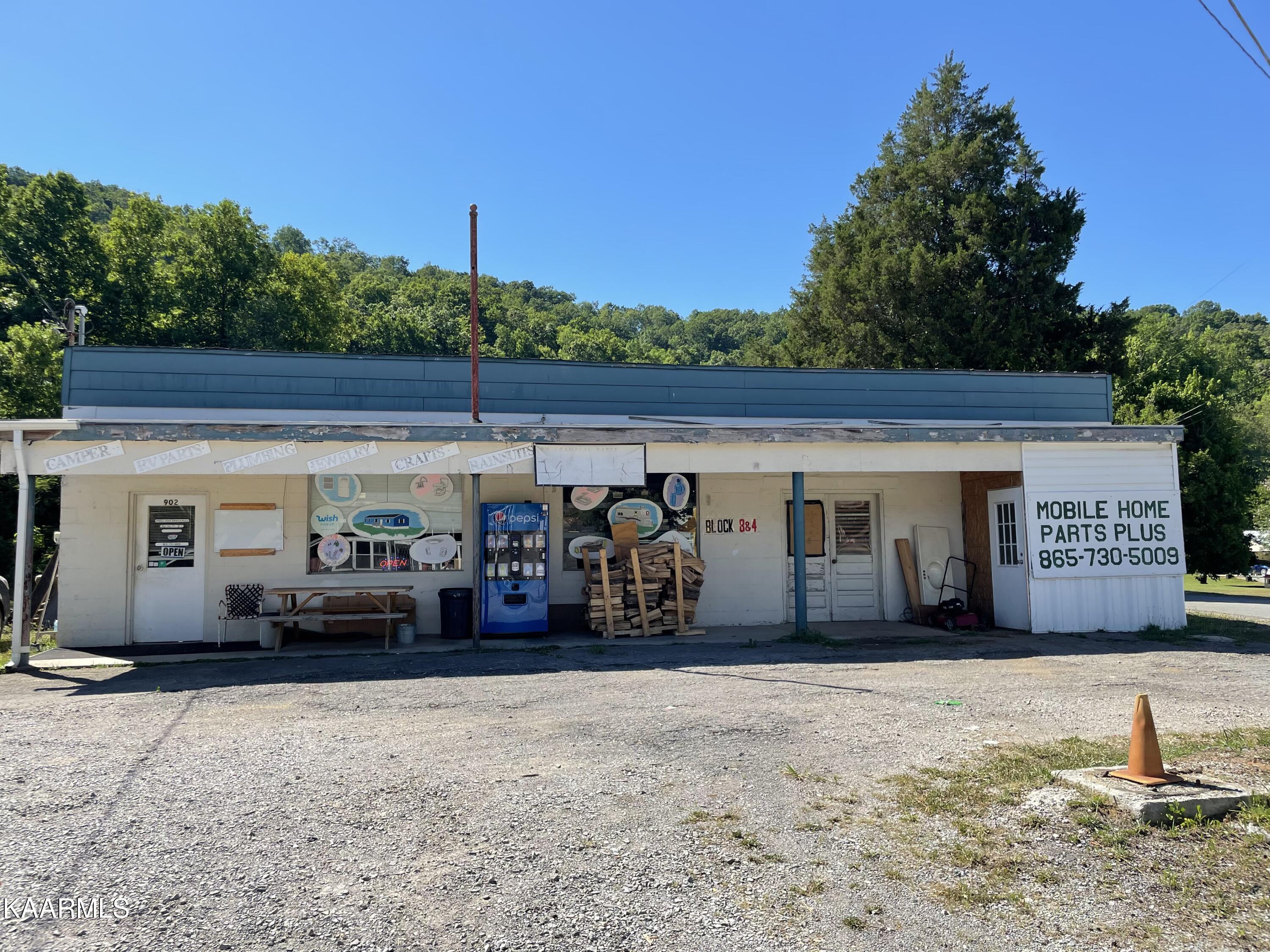 Commercial-Other in Oliver Springs