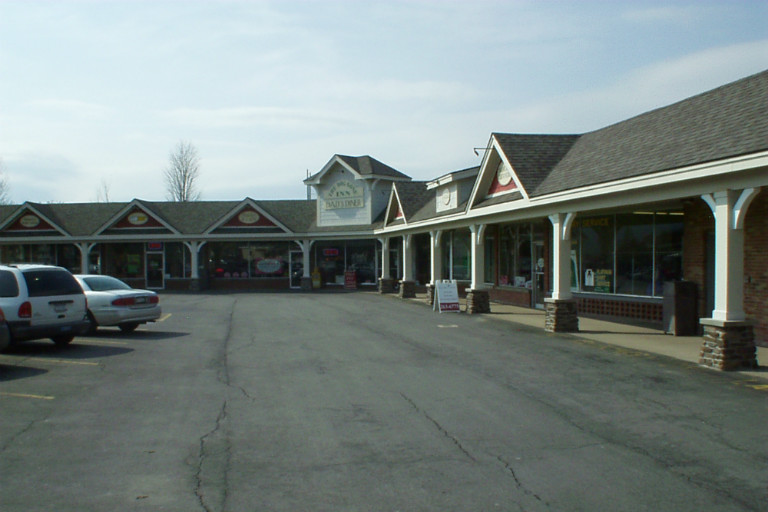 Manlius Mart Plaza