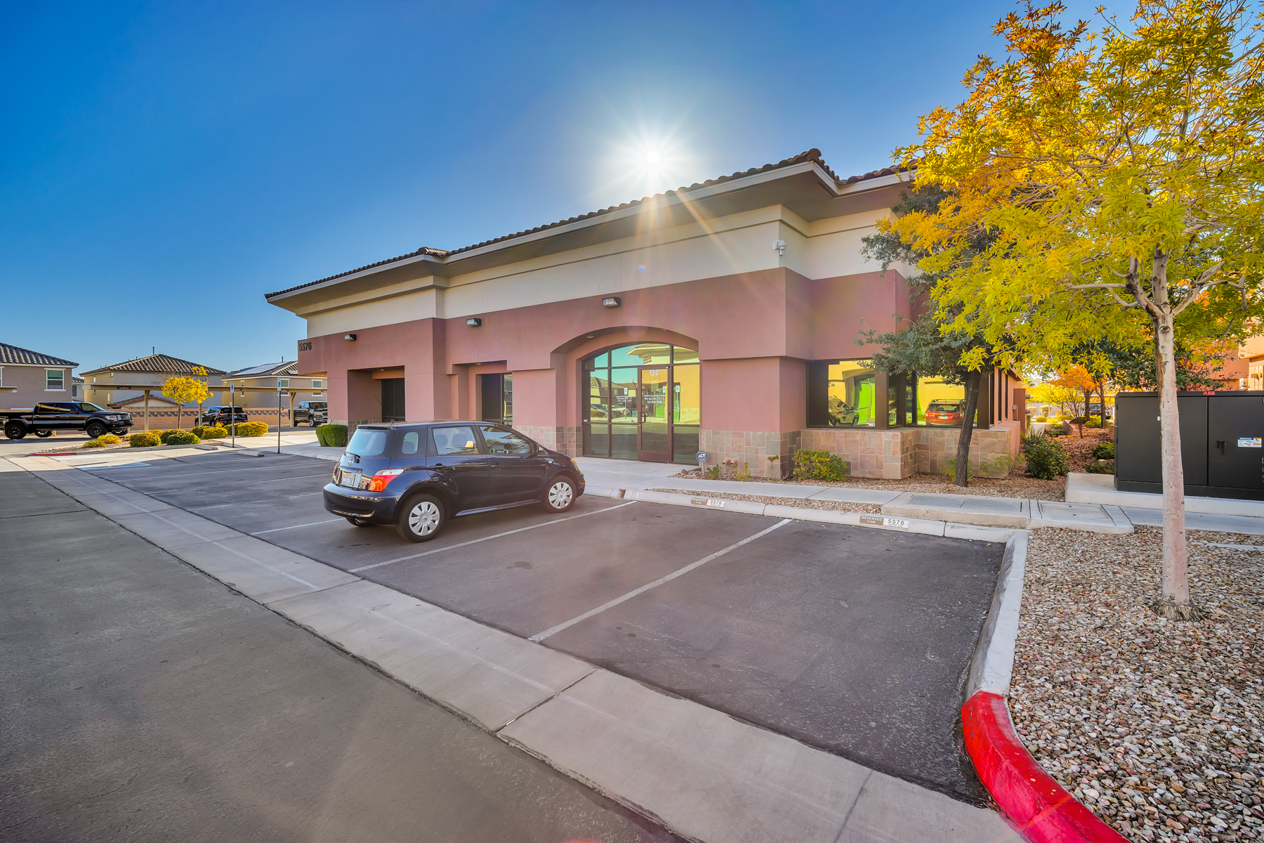 100% Leased NNN Investment in 89148, 5576 South Fort Apache Road, Las Vegas, NV 89148