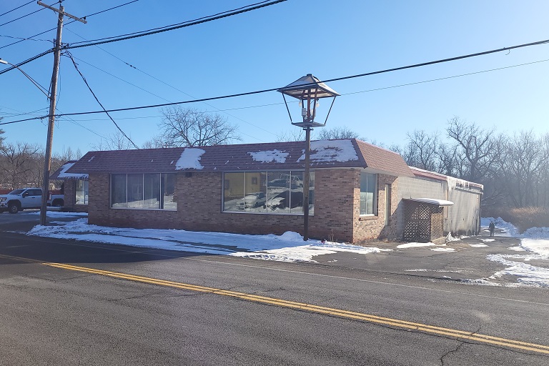 369 Main Street South, Gloversville, NY
