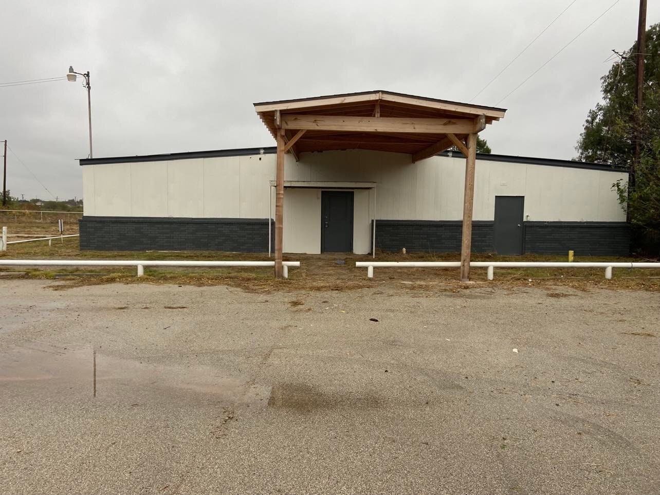 Light Industrial 1701 Archer City Hwy