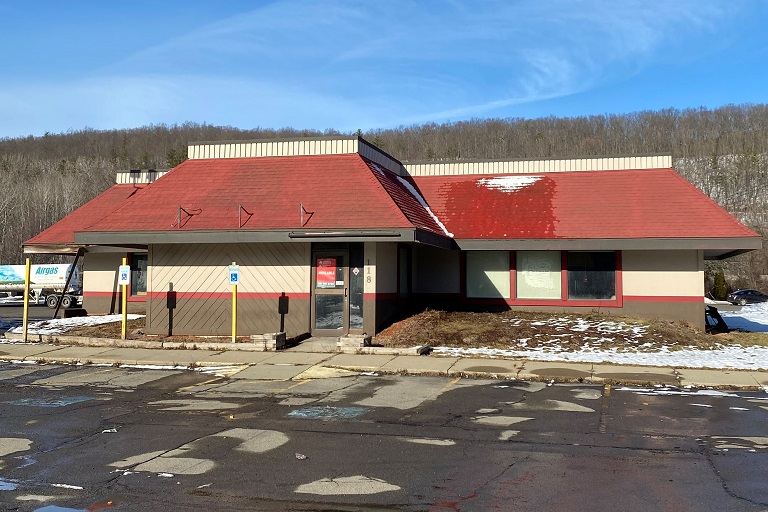 Former Denny's