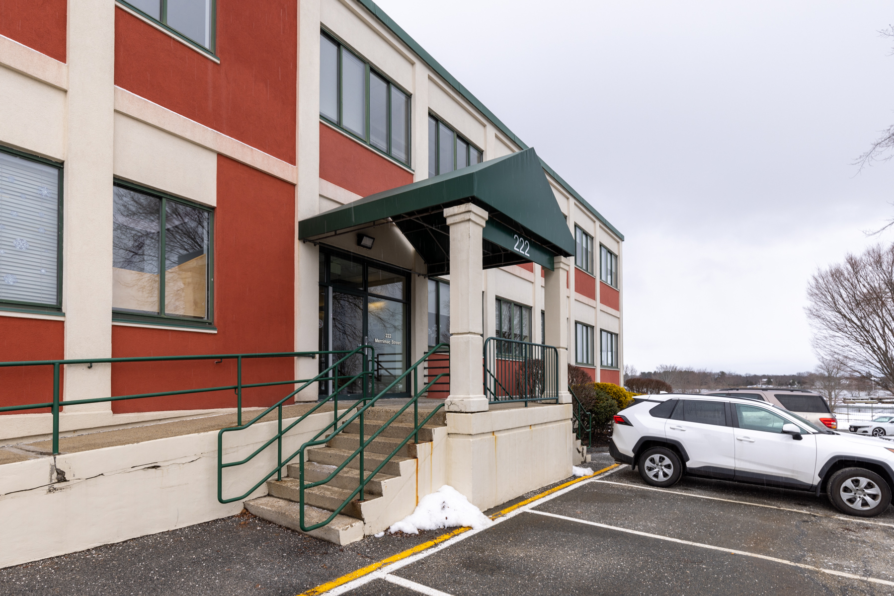 4400SF Executive Level Class A Office Space, Newburyport FOR LEASE on 222 Merrimac Street
