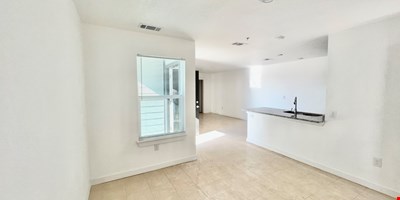 Canterbury Apartments — Sale in San Antonio, TX, photo 6 of 8