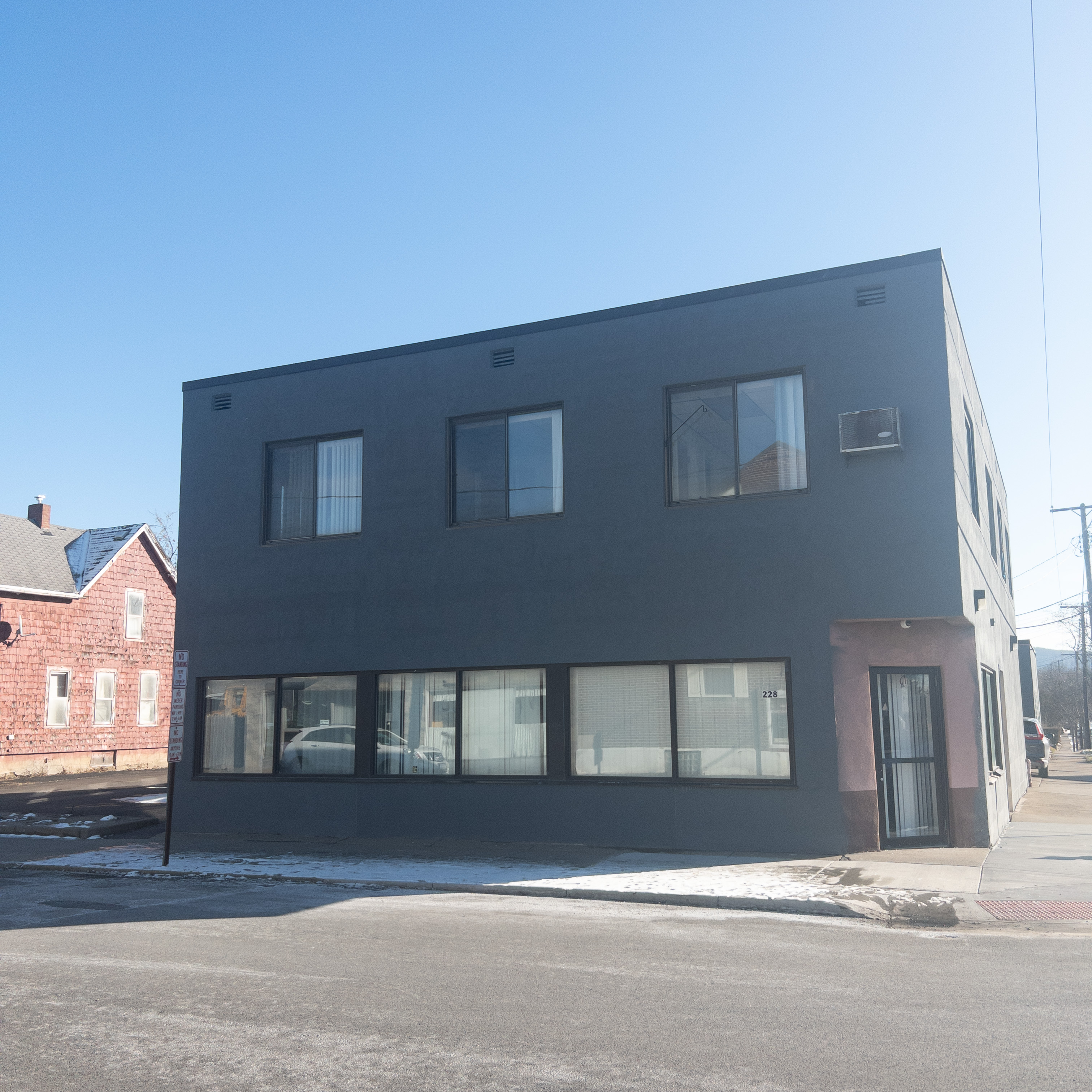 228 Grand Ave