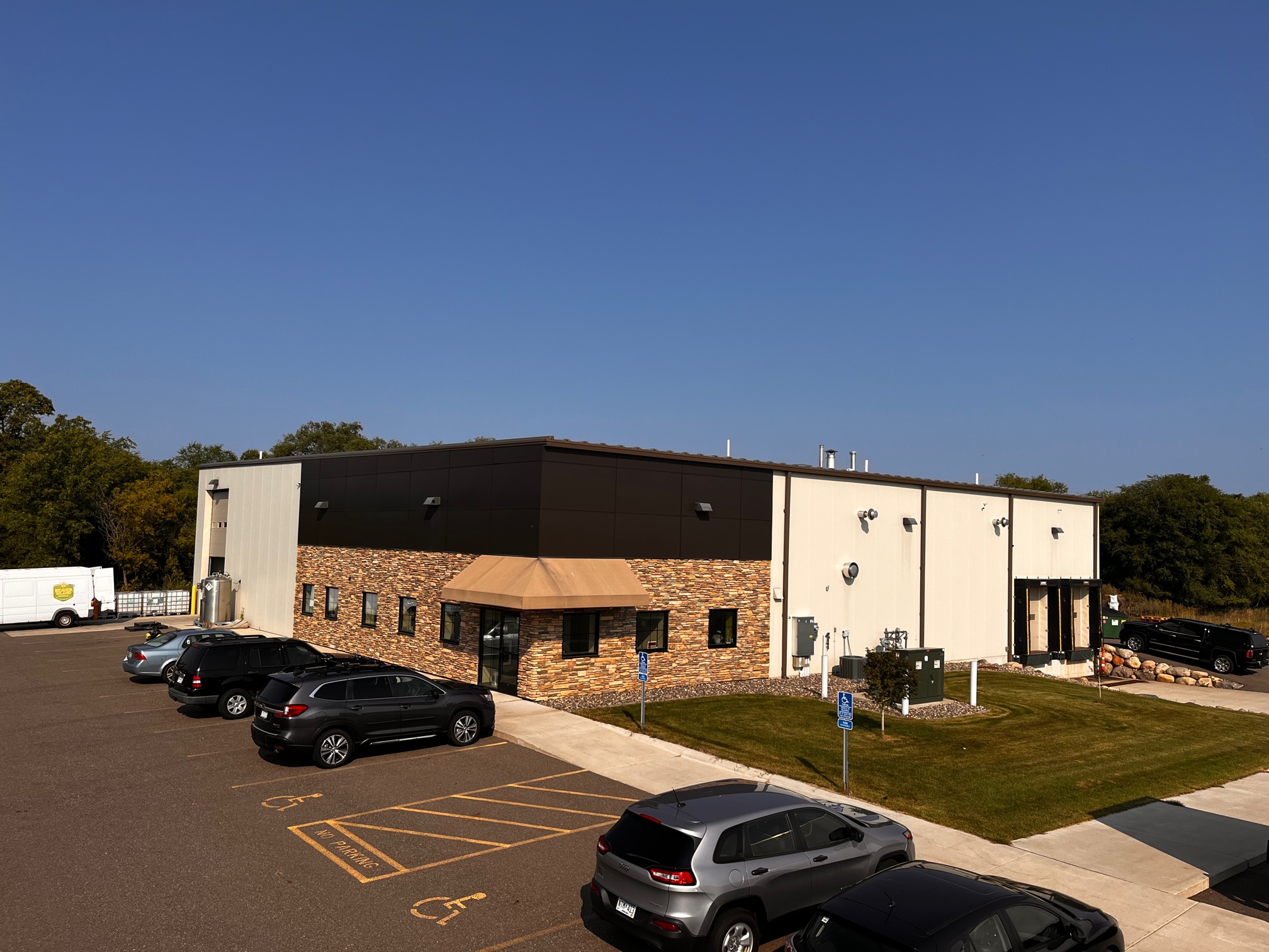 10-40,000 SF Production/Distribution Facility on 5 Acres