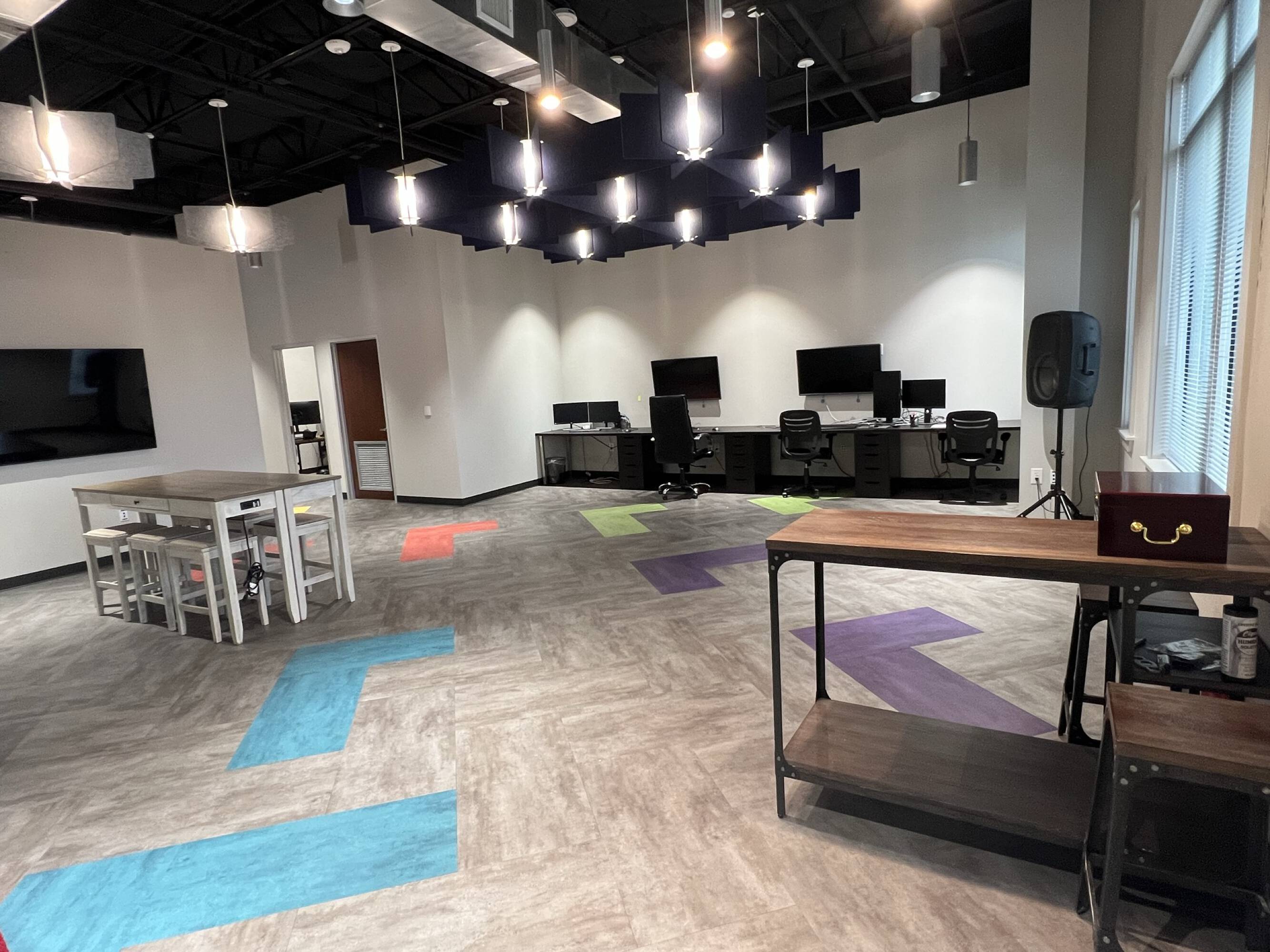 Firewheel Office Sublease