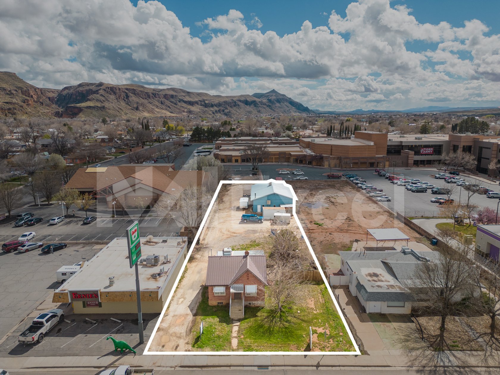 Mixed Use Commercial on SR-9