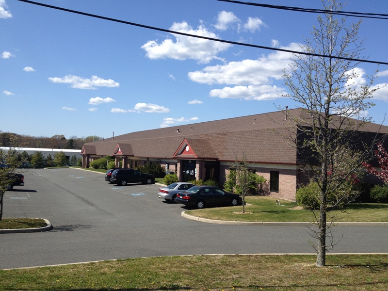 21,150± SF Building Comprised of Finished Office & Warehouse Space