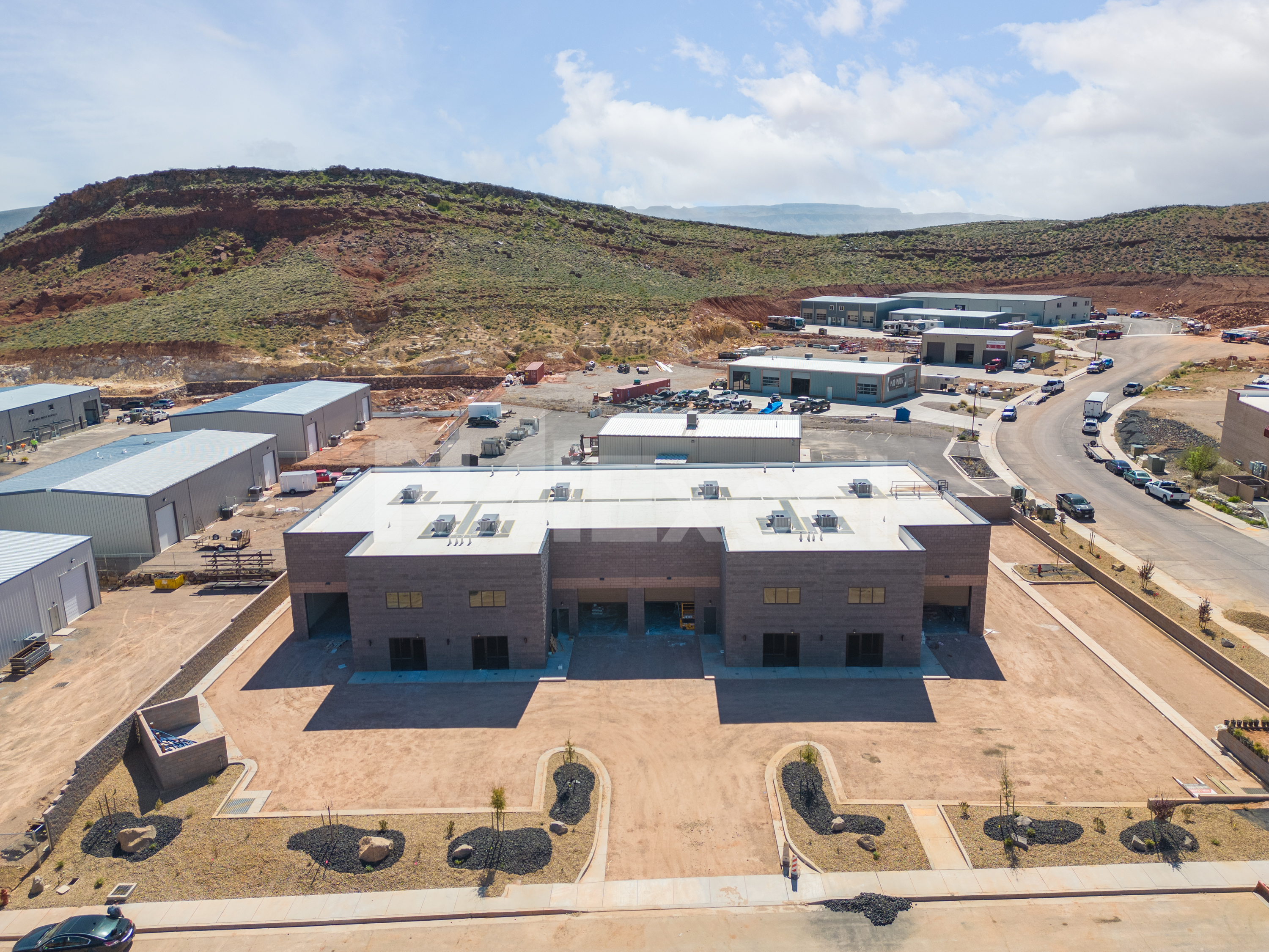 Office - Warehouse - Yard