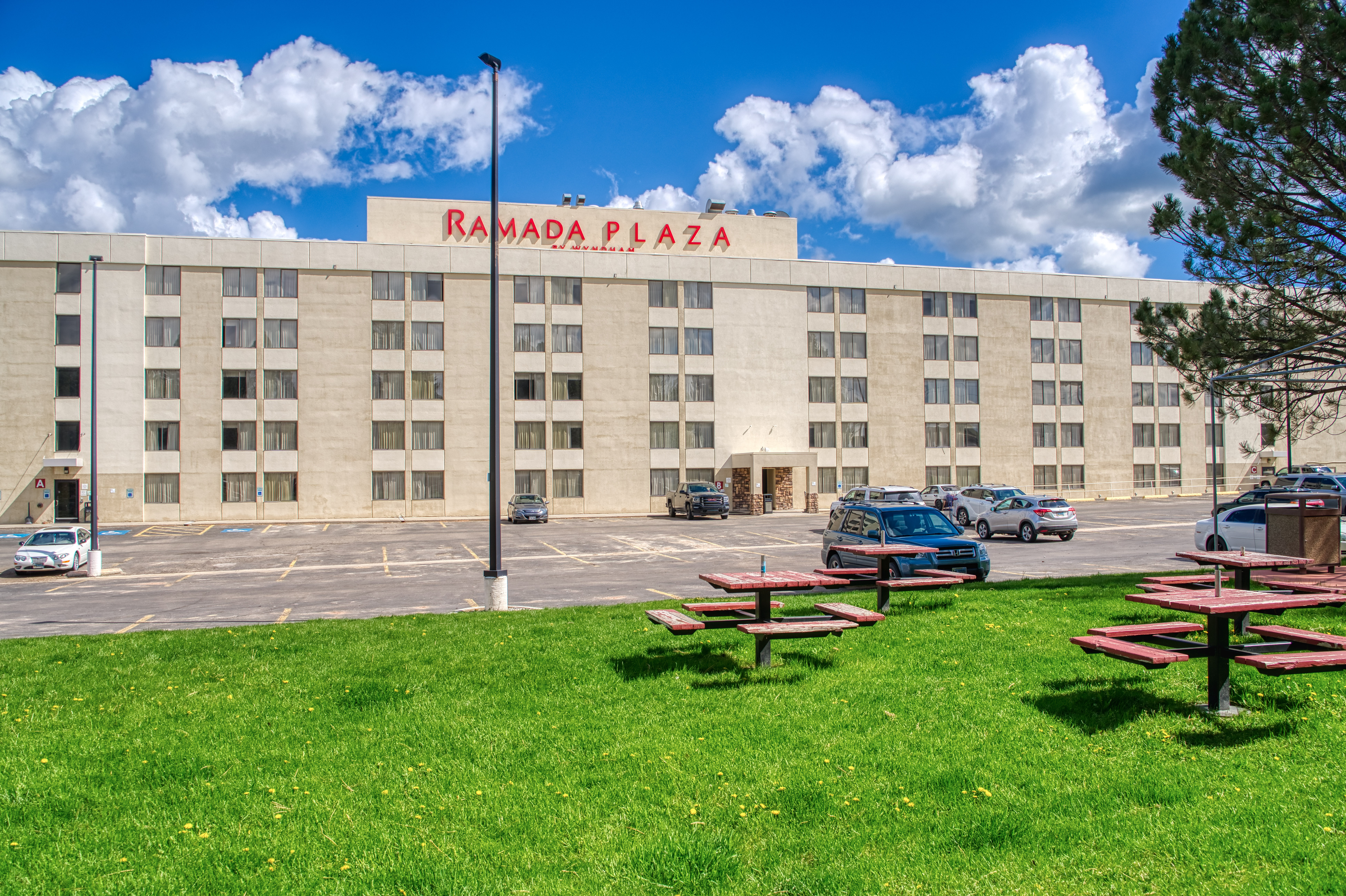Ramada Plaza