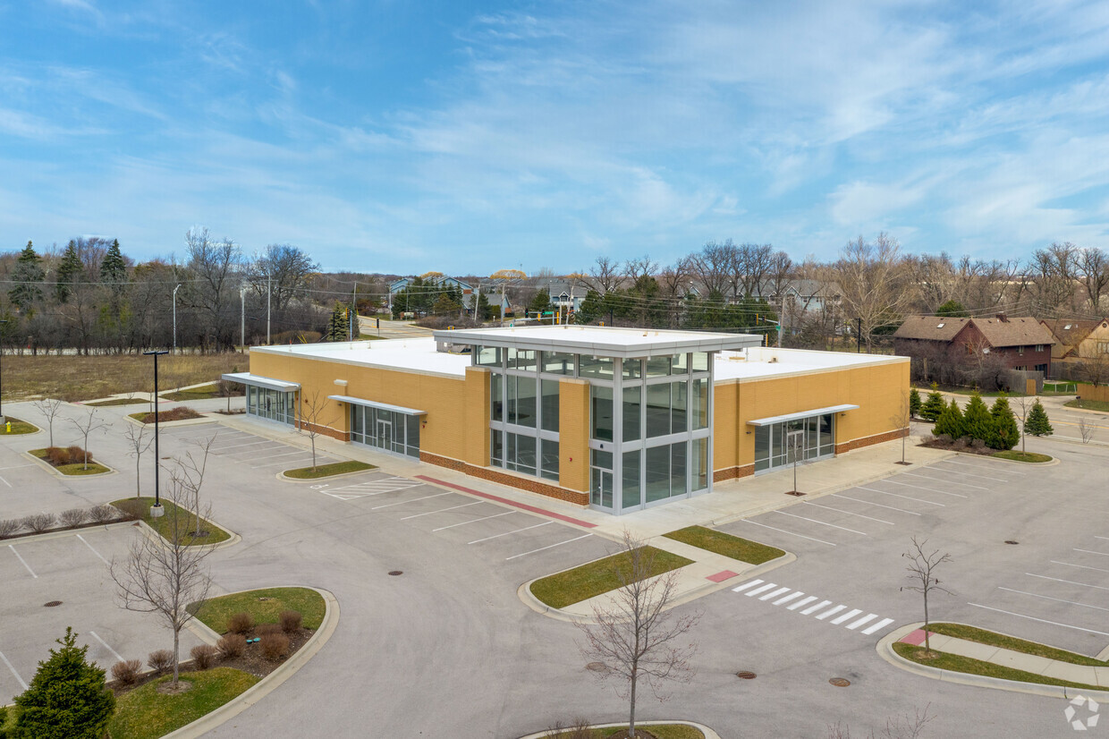 29380 N Waukegan Rd , Green Oaks, IL 60048