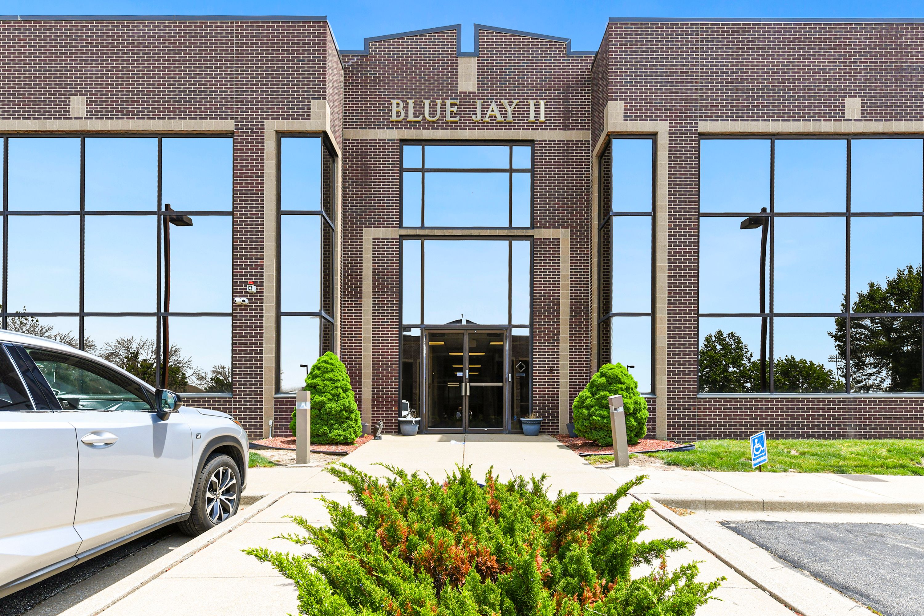 115 Blue Jay Dr, Liberty, MO 