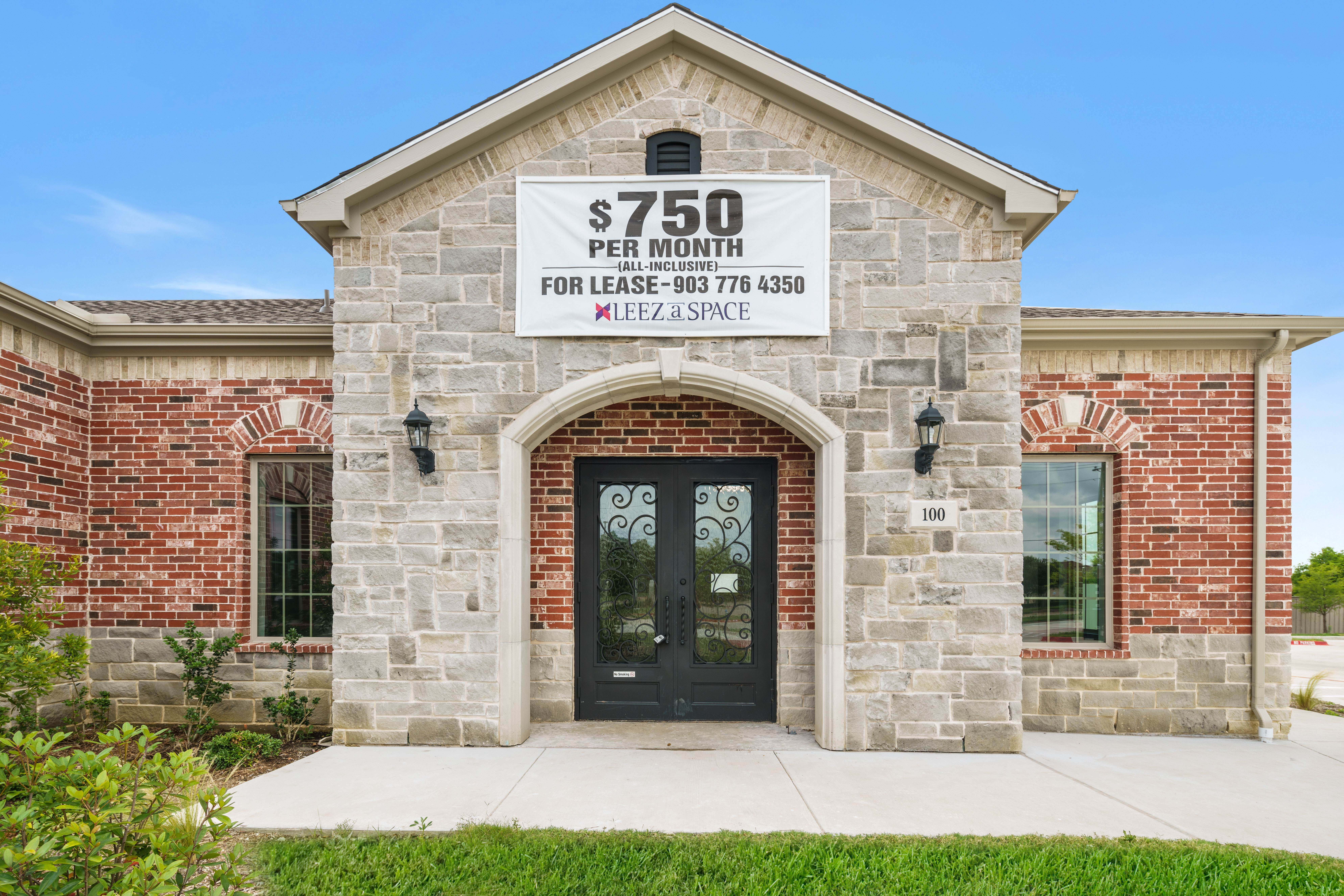 Leezaspace-(Co-working space),Suite 100, McKinney.