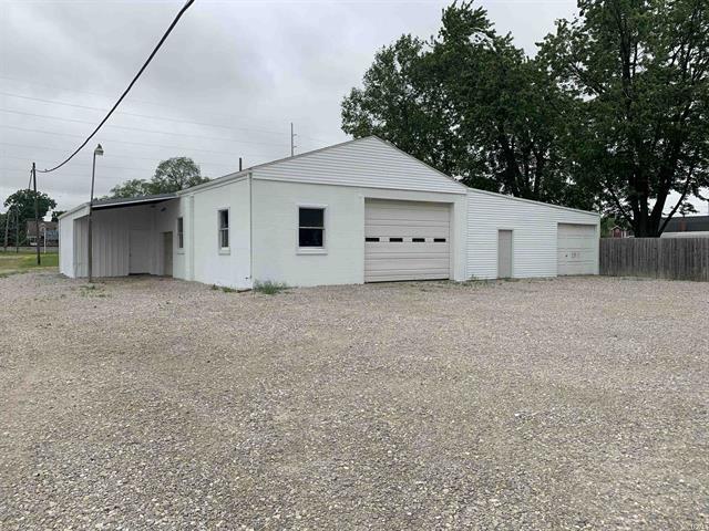 313 S 1st Ave, 313 South 1st Avenue, Haubstadt, IN 47639