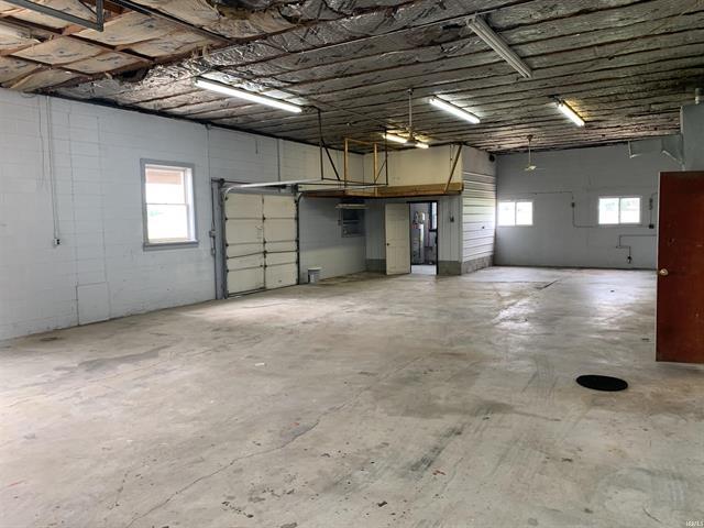 313 S 1st Ave, 313 South 1st Avenue, Haubstadt, IN 47639