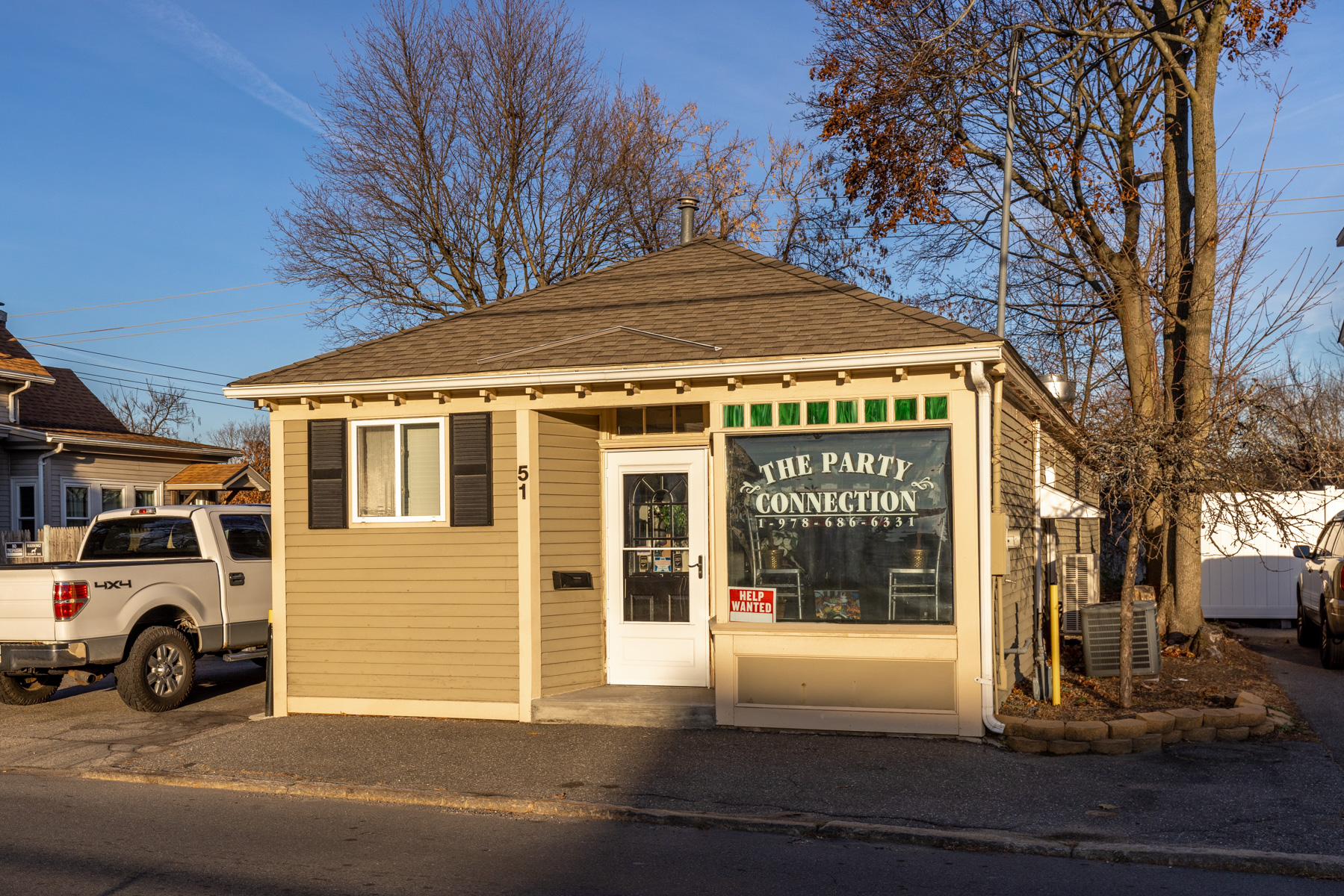 Free Standing Commercial Property in Methuen FOR SALE on 51 Railroad
