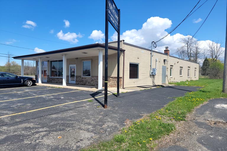 3037 Military Road, Niagara Falls, NY